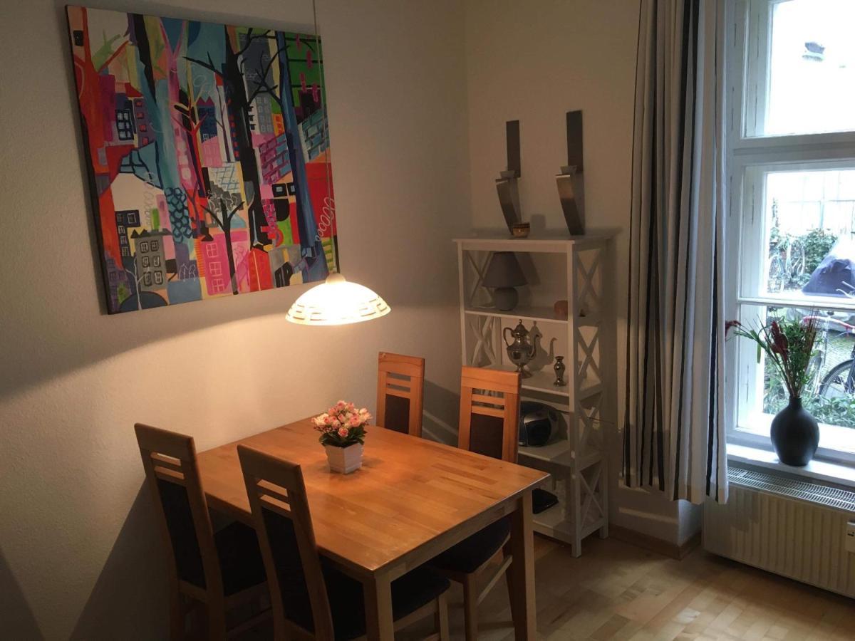 1-Zimmer-Apartment Mitten Im Friedrichshain Berlijn Buitenkant foto