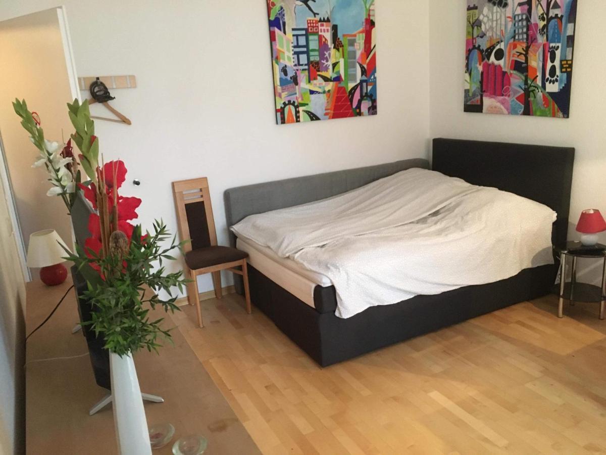 1-Zimmer-Apartment Mitten Im Friedrichshain Berlijn Buitenkant foto